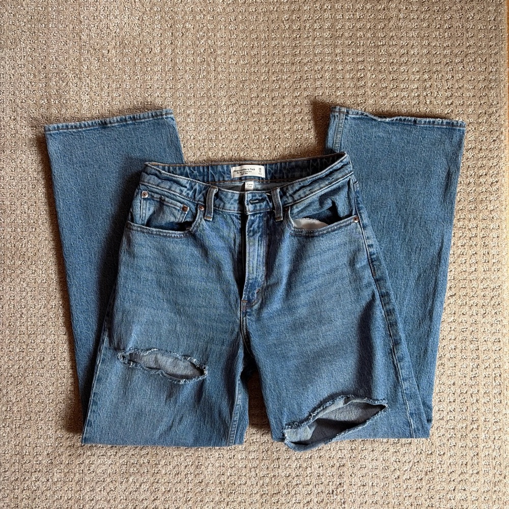 Abercrombie & Fitch Relaxed 90s High-Rise Jeans